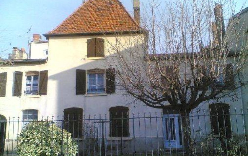 Location de vacances - Gîte à Roanne - Devanture