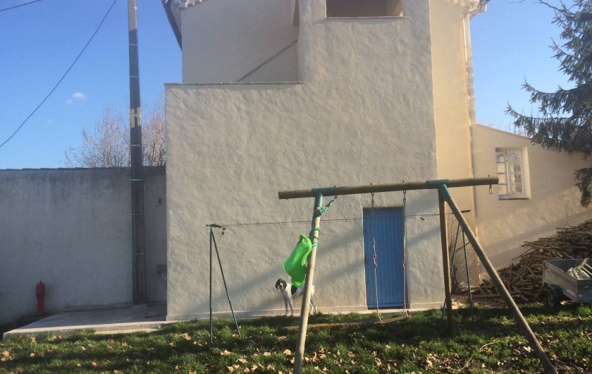 Location de vacances - Appartement à Manosque - Vue de l'accès indépendant du gîte.