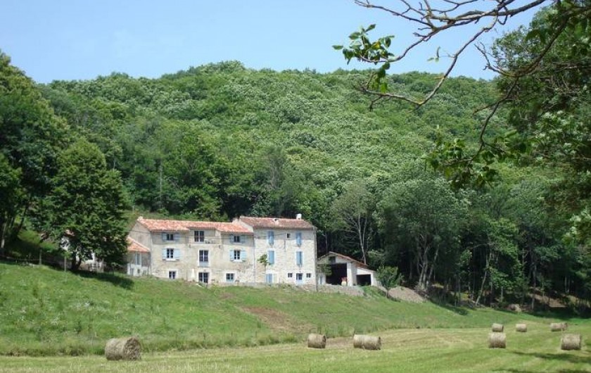 Location de vacances - Mas à Courniou - Nabat le Haut