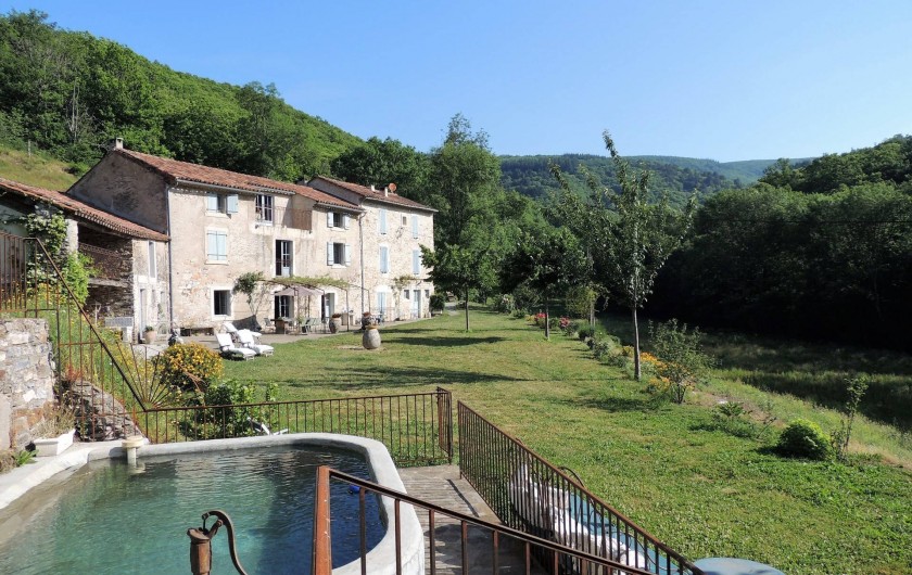 Location de vacances - Mas à Courniou - La maison