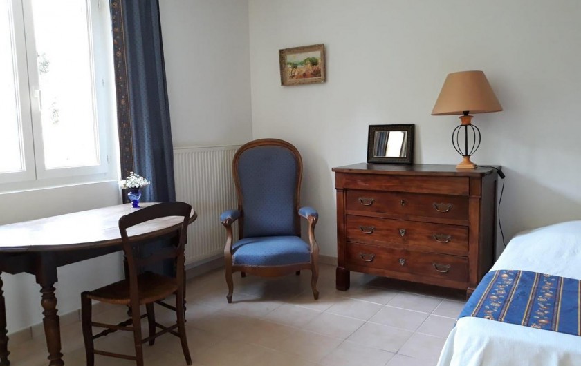 Location de vacances - Chambre d'hôtes à Saint-Martin-le-Vieil - Chambre "Provence" - 3 personnes