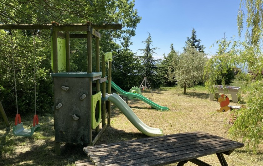 Location de vacances - Appartement à Saissac - table de pique nique