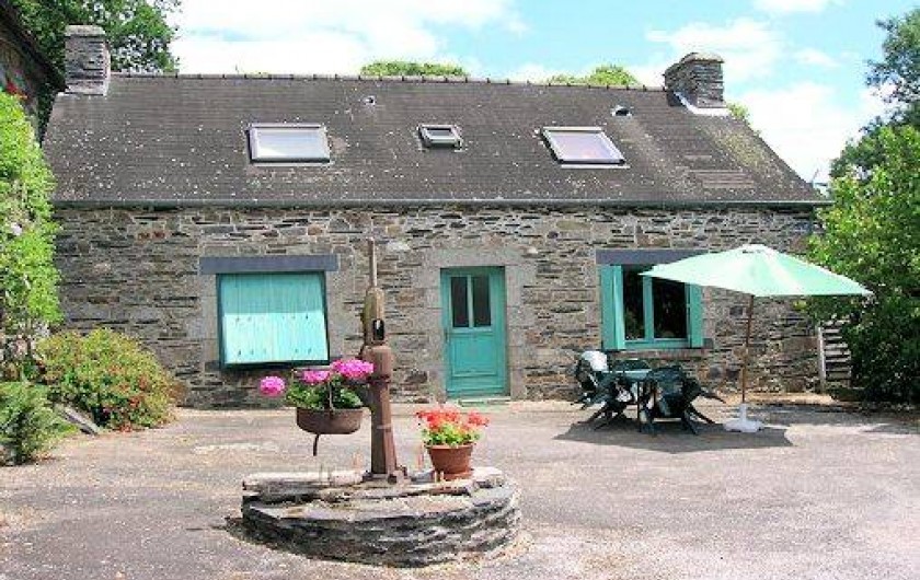 Location de vacances - Gîte à Saint-Gelven - l 'arrivée à la maison