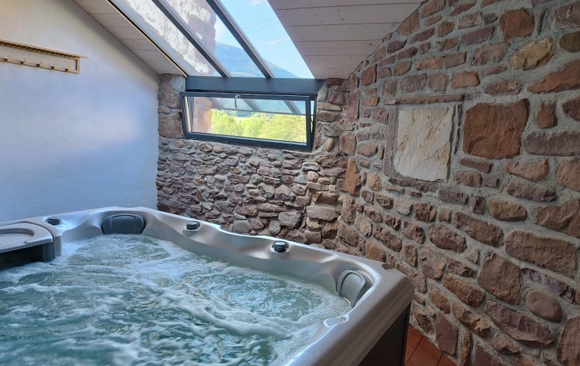 Location de vacances - Gîte à Saint-Étienne-de-Baïgorry - spa 6 places accès gratuit sur réservation