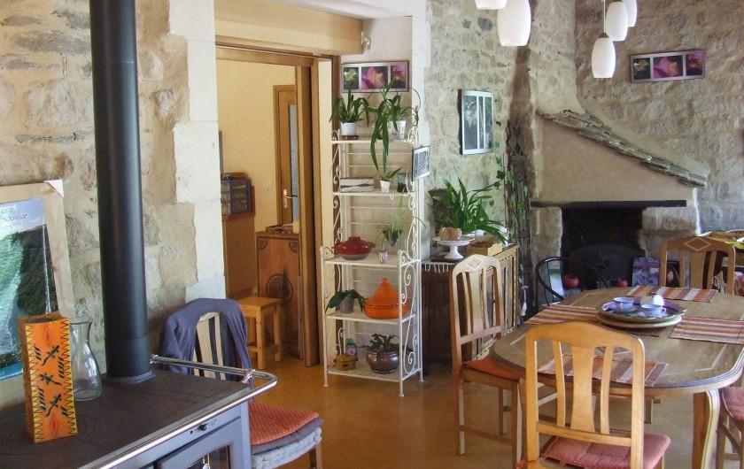 Location de vacances - Chambre d'hôtes à Saint-Laurent-de-Lévézou - Accueil véranda