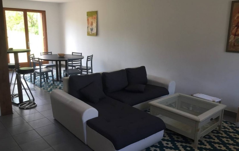 Location de vacances - Maison - Villa à Souvigny-de-Touraine - Salon avec vue sur salle à manger