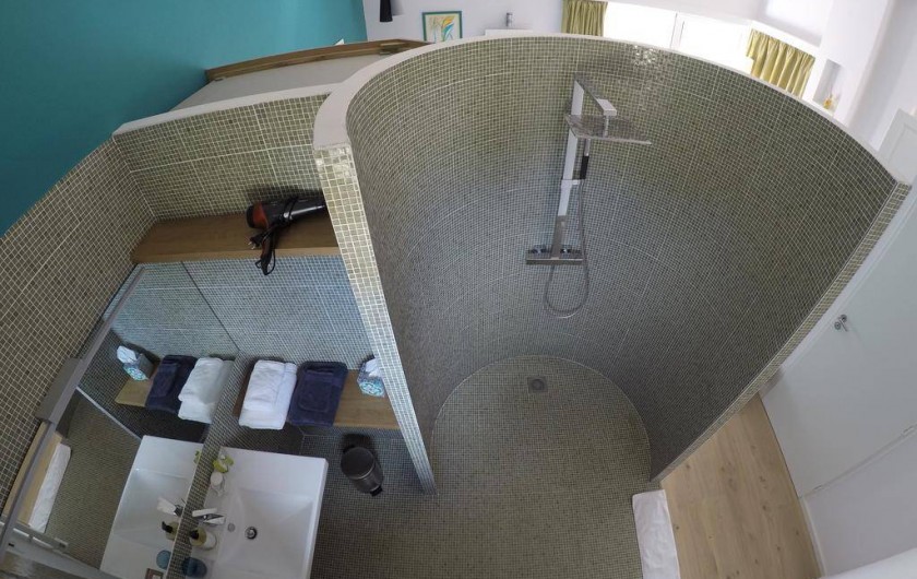 Location de vacances - Chambre d'hôtes à Saint-Magne-de-Castillon - Chambre Curaçao