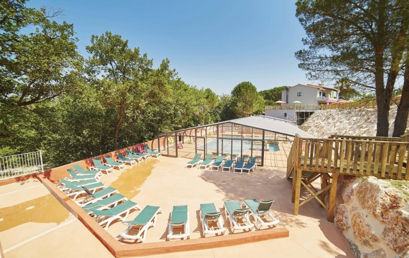 Location de vacances - Camping à Laroque-des-Albères - Piscine intérieure