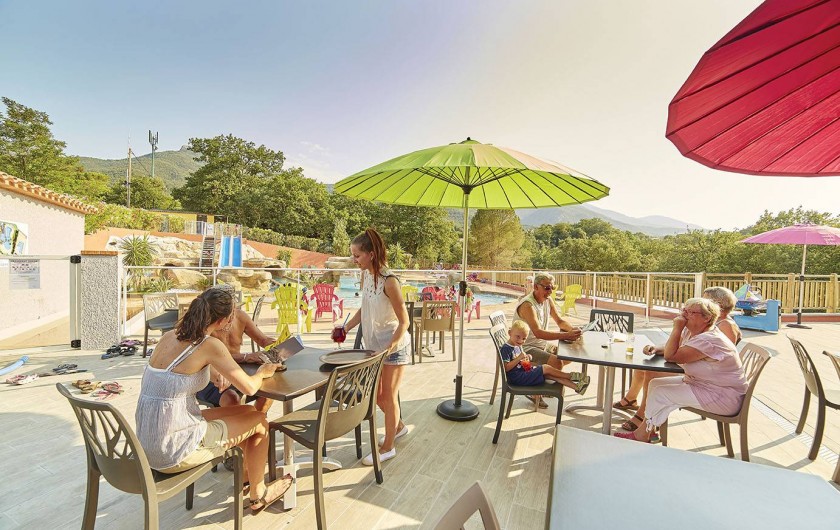 Location de vacances - Camping à Laroque-des-Albères - Terrasse brasserie