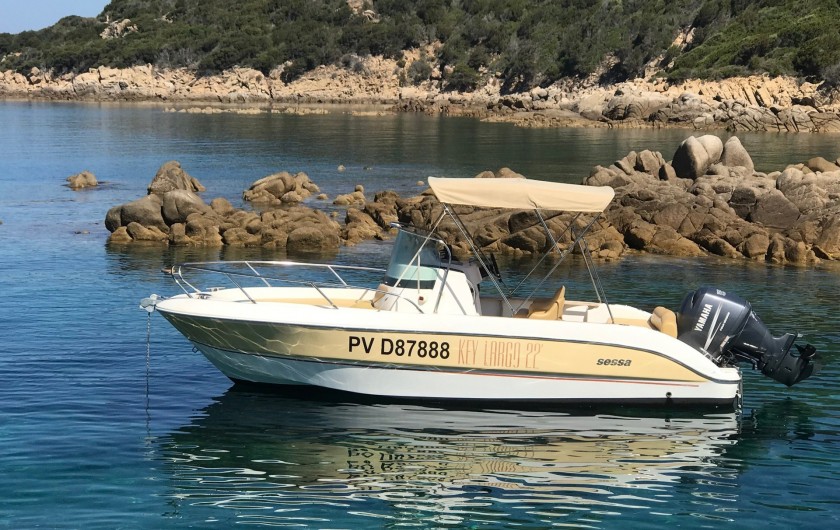 Location de vacances - Gîte à Rognes - Nous proposons également notre bateau à la location au  départ de Marseille !