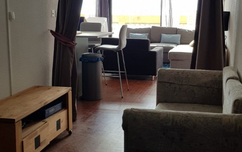 Location de vacances - Appartement à Le Barcarès - vue sur la pièce principale