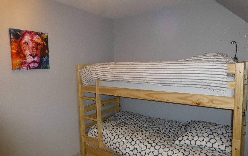 Location de vacances - Gîte à Essômes-sur-Marne - lit superposé avec tiroir-lit