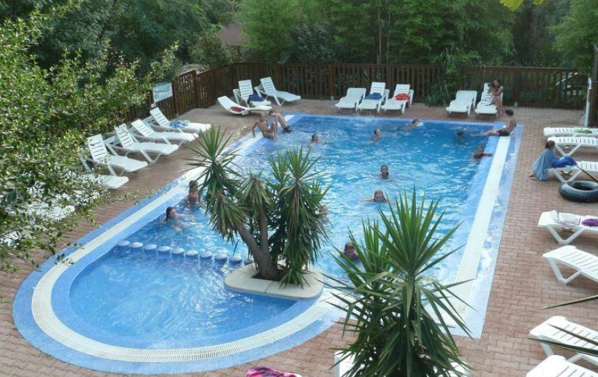 Location de vacances - Camping à Sorède - La piscine chauffée a