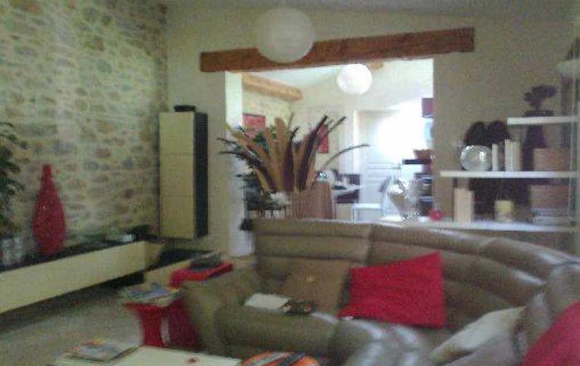 Location de vacances - Villa à Golfe-Juan - Le salon avec TV