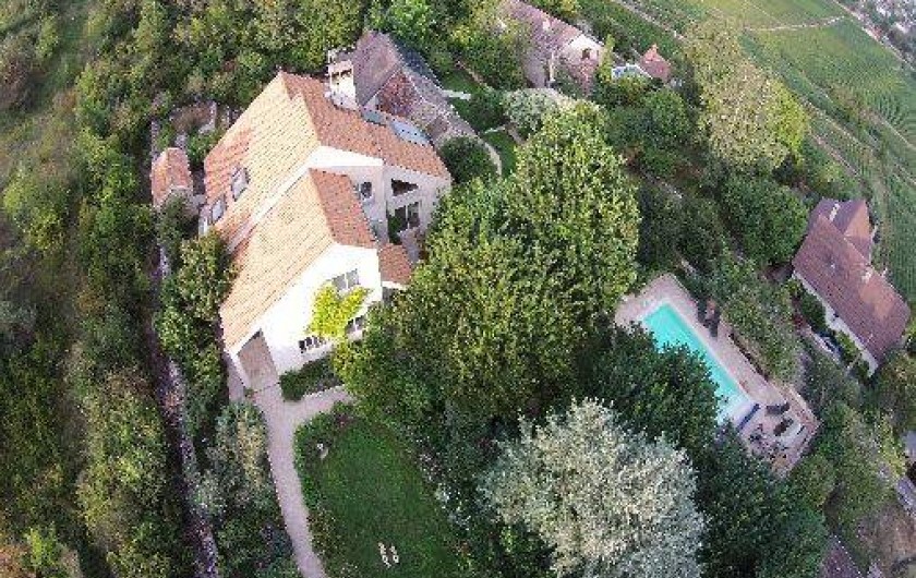Maison La Terre d'Or au dessus des vignes de Beaune: jardins, piscine, jacuzzi