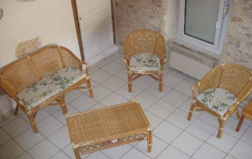 Location de vacances - Gîte à Bize-Minervois - coin salon vue de la mezzanine