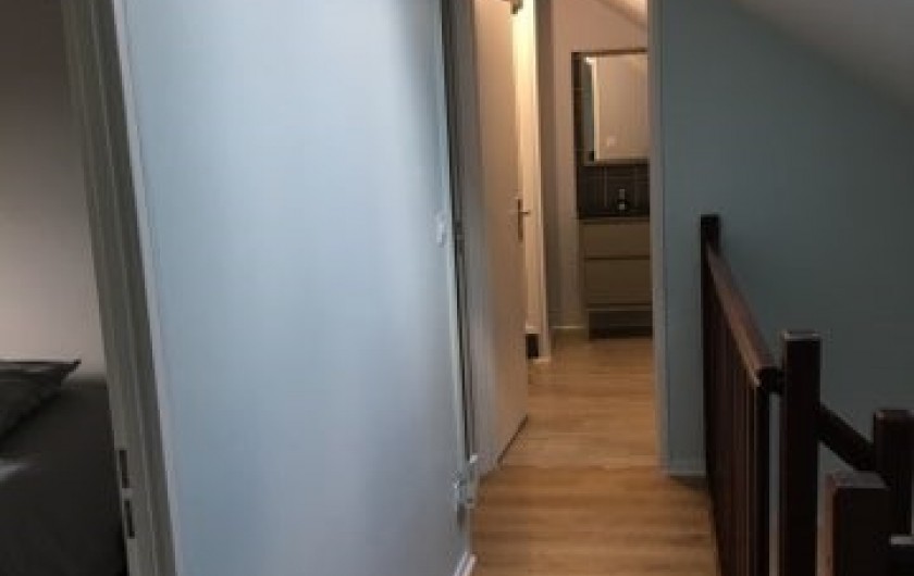 Location de vacances - Appartement à Gravelines - couloir étage