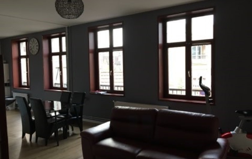 Location de vacances - Appartement à Gravelines - salon salle à manger