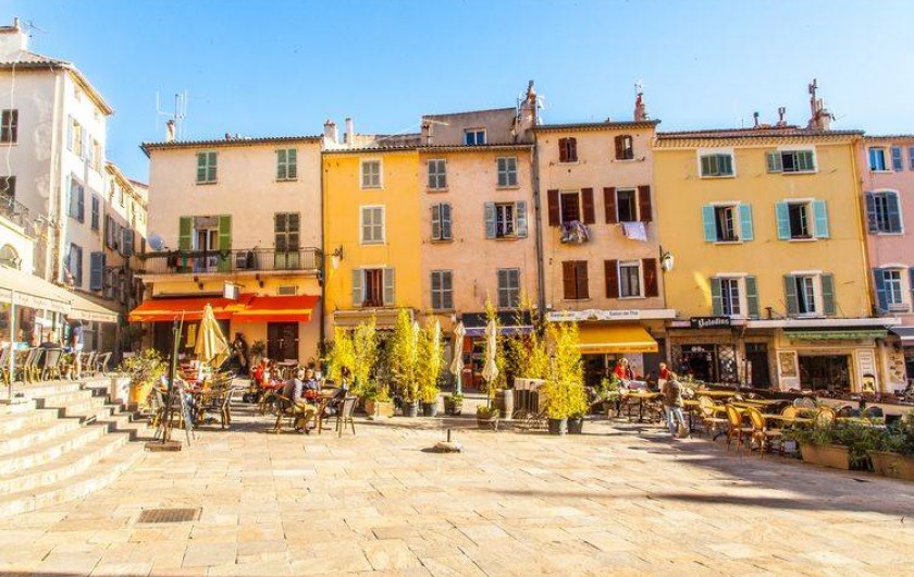 Location de vacances - Appartement à Hyères - Centre Ville d'Hyères