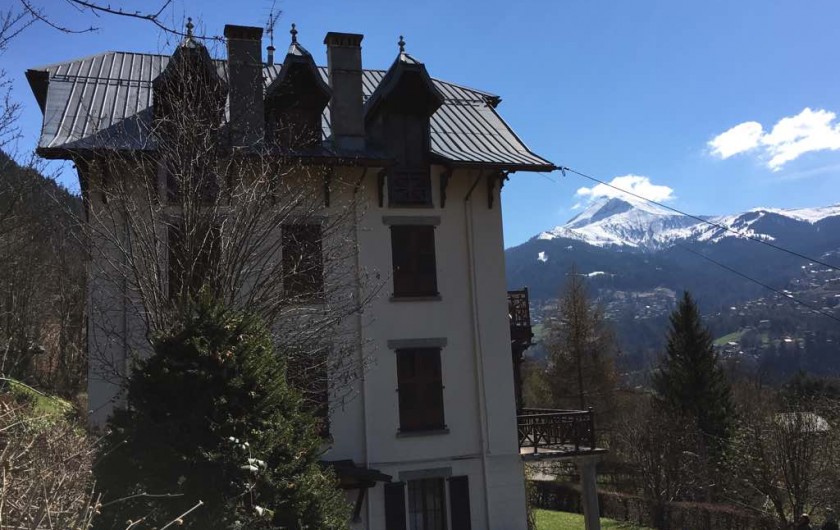 Location de vacances - Appartement à Saint-Gervais-les-Bains - Chalet vue de coté