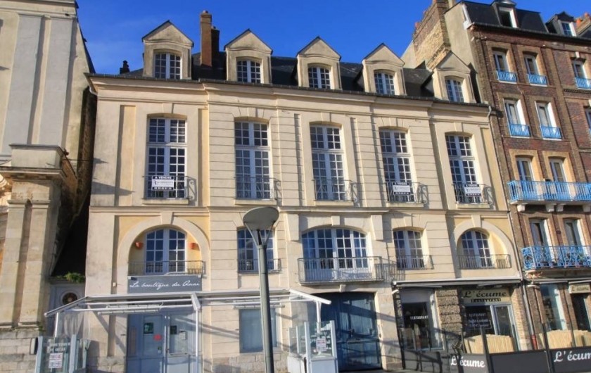 Location de vacances - Appartement à Dieppe - Façade extérieure