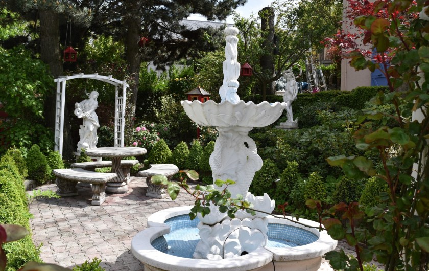 Location de vacances - Villa à Pierre-Châtel - Jardin romantique