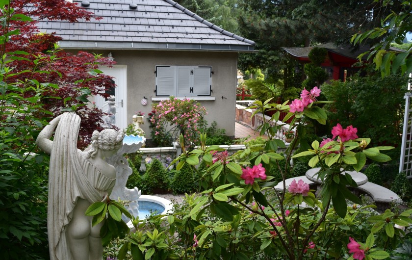 Location de vacances - Villa à Pierre-Châtel - Parc romantique