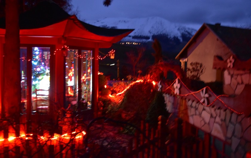 Location de vacances - Villa à Pierre-Châtel - Maison de thé avec ses illuminations
