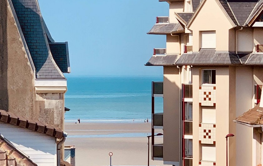 Location de vacances - Appartement à Wimereux - Vue de la Mer de la terrasse à 50 mètre de l'appartement