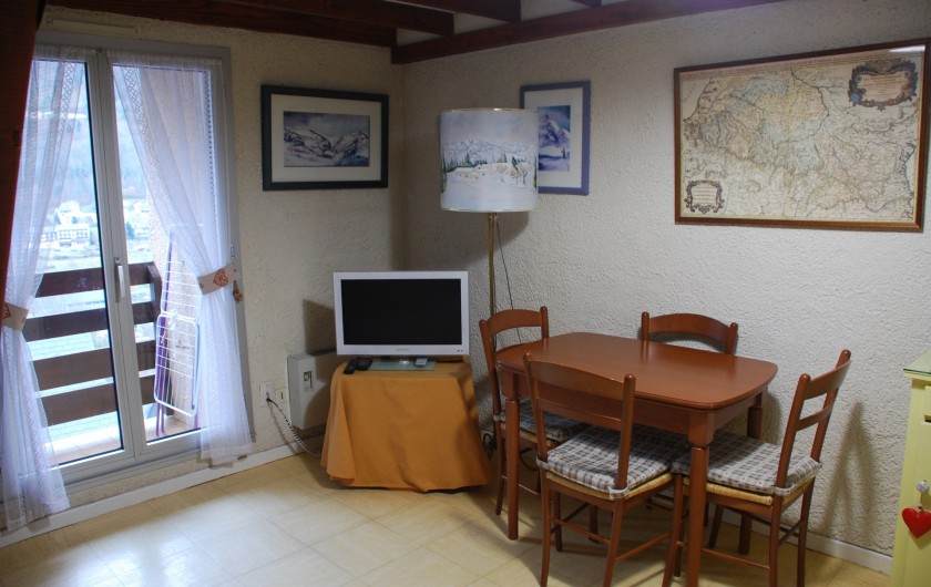 Location de vacances - Appartement à Cauterets - Salon