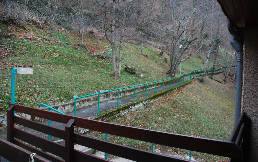 Location de vacances - Appartement à Cauterets - Chemin pietoné