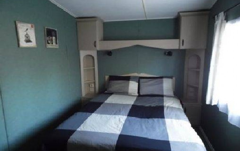 Location de vacances - Camping à La Palmyre - Chambre parentale