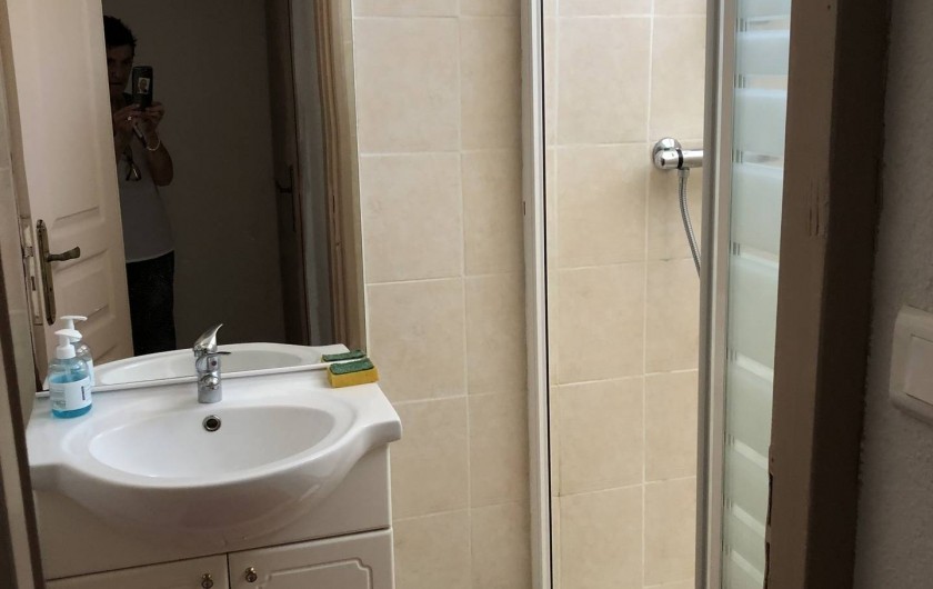 Location de vacances - Maison - Villa à Propriano - SALLE DE BAINS REZ DE CHAUSSEE AVEC DOUCHE
