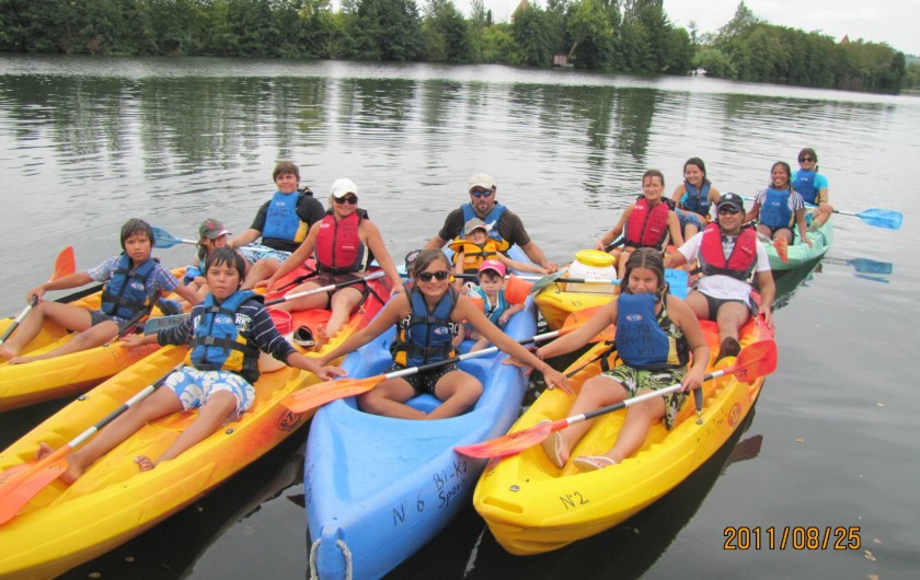 Location de vacances - Gîte à Brugnac - canoé sur le Lot à 10mn en voiture