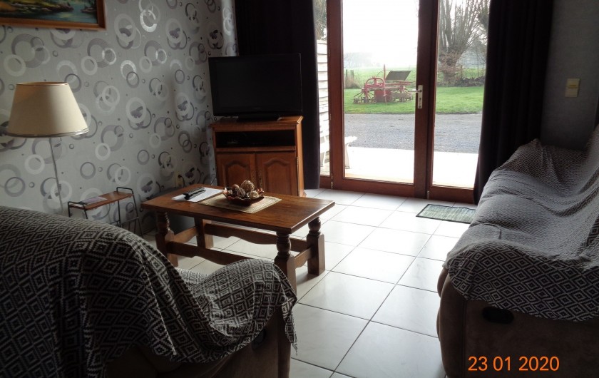 Location de vacances - Gîte à Houthem - salon avec tv et internet
