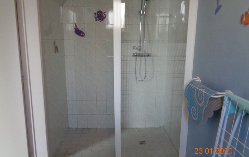 Location de vacances - Gîte à Houthem - douche italienne