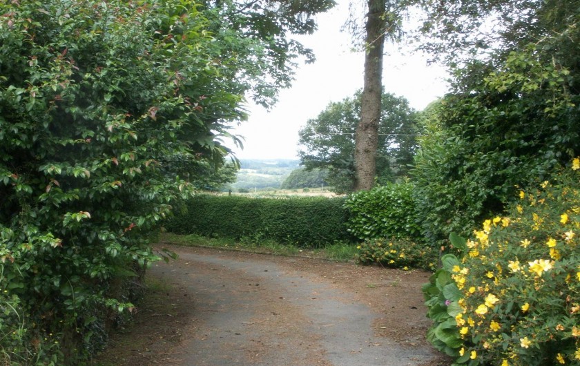 Location de vacances - Gîte à Bieuzy - accès à la propriété