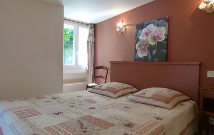 Location de vacances - Gîte à Cairanne - Gîte Les Vignes, chambre 1