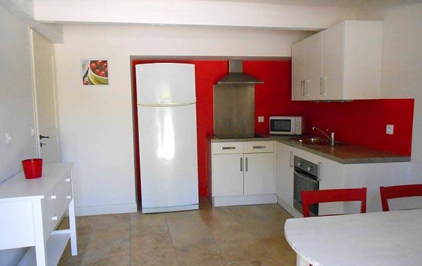 Location de vacances - Gîte à Cairanne - Gîte Le Cerisier, cuisine salle à manger