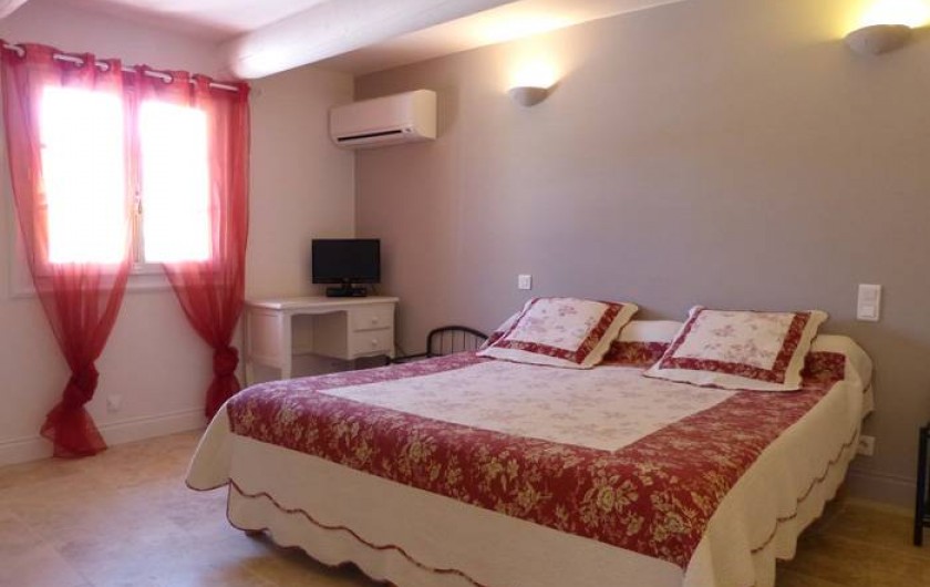 Location de vacances - Gîte à Cairanne - Gîte Le Cerisier, chambre