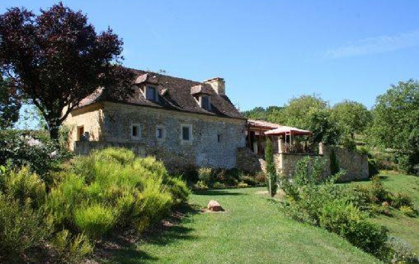 Location de vacances - Gîte à Saint-Cybranet - vue de l'Ermitage façade nord