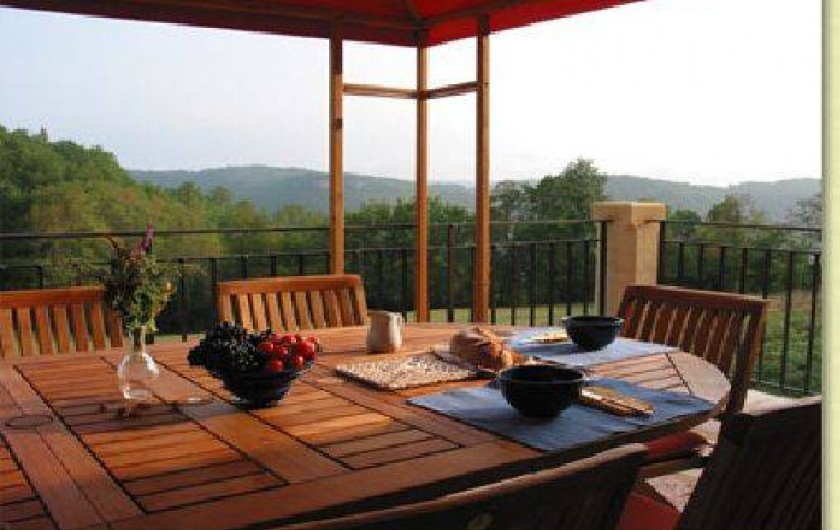 Location de vacances - Gîte à Saint-Cybranet - terrasse nord