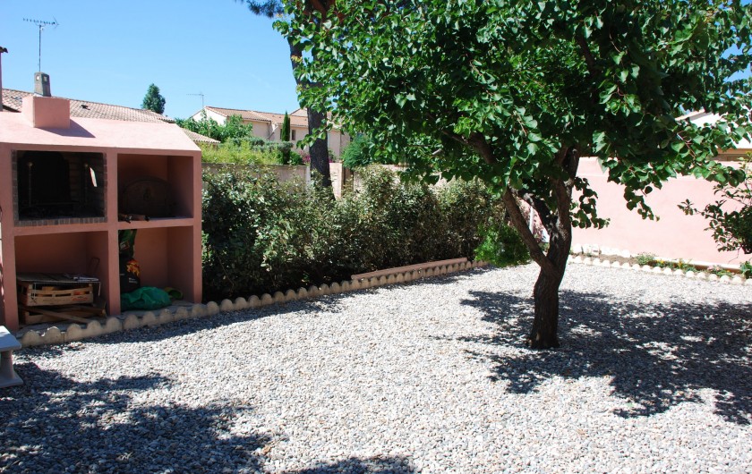 Location de vacances - Villa à La Londe-les-Maures - Barbecue