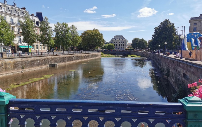 Location de vacances - Appartement à Évette-Salbert