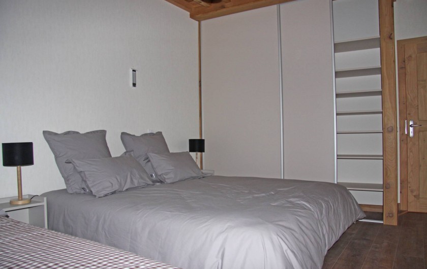 Location de vacances - Gîte à Faverges - Chambre triple