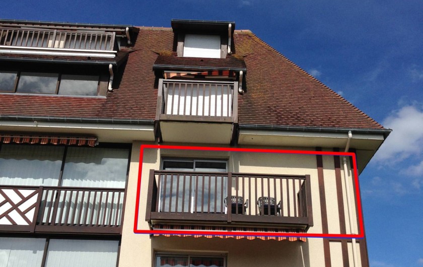 Location de vacances - Appartement à Villers-sur-Mer - Le balcon vue d'en bas