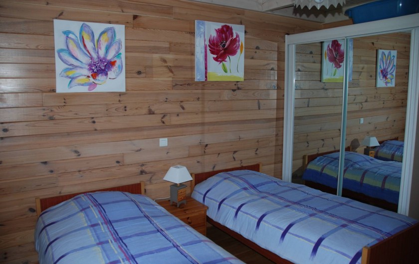 Location de vacances - Chalet à Saint-Léonard - Chambre enfants