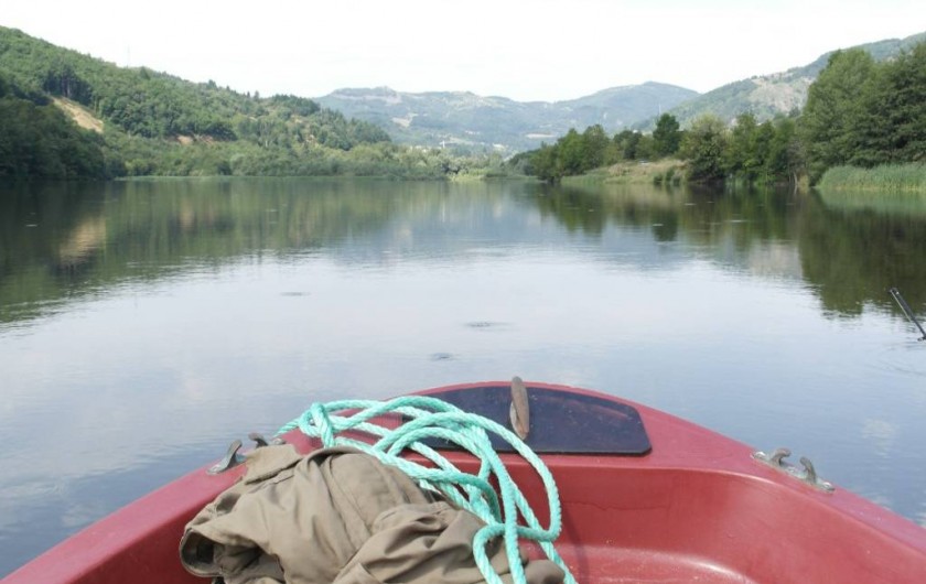 Location de vacances - Villa à Saint-Julien-Labrousse - A 2 km Le Lac des Collanges