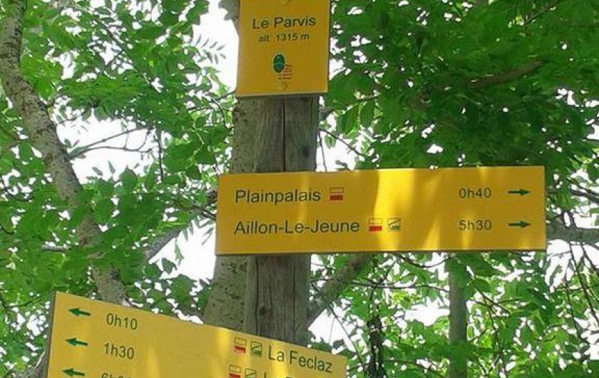 Location de vacances - Chalet à Les Deserts