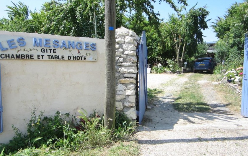 Location de vacances - Chambre d'hôtes à Saint-Jean-de-Sauves